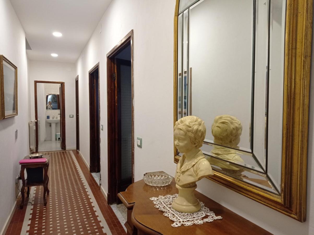 A La Gare Apartment Специя Екстериор снимка
